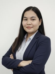 Mariel Cabero Headshot Photo.jpg